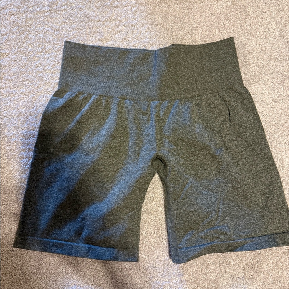 NVGTN Green Women's High-Waisted Shorts